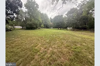 2414 Fairview Drive, Alexandria, VA 22306 - Photo 3