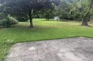 2414 Fairview Dr, Alexandria, VA 22306 - Photo 21