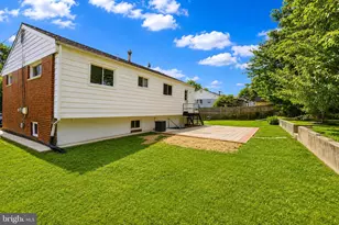 5712 Ash Dr, Springfield, VA 22150 - Photo 35