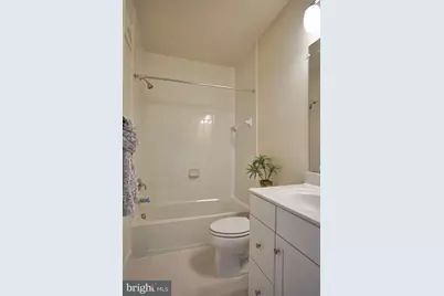 238 Van Buren Street #13, Herndon, VA 20170 - Photo 25