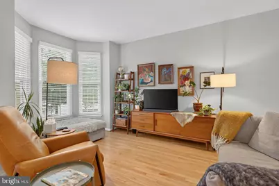 6937 Gourock Court, Alexandria, VA 22315 - Photo 7