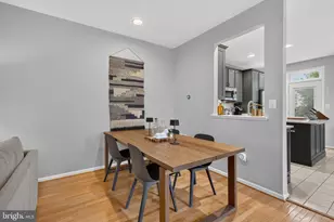 6937 Gourock Ct, Alexandria, VA 22315 - Photo 9