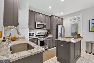 6937 Gourock Court, Alexandria, VA 22315 - Photo 13