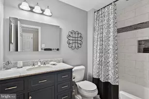 8024 Garlot Dr, Annandale, VA 22003 - Photo 29