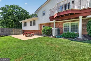 8024 Garlot Dr, Annandale, VA 22003 - Photo 43