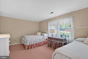 8024 Garlot Dr, Annandale, VA 22003 - Photo 41
