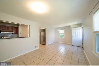 9572 Inverary Court, Lorton, VA 22079 - Photo 7
