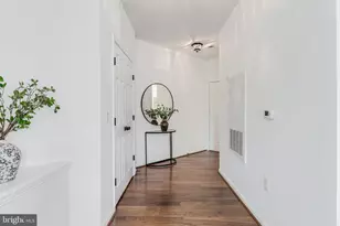 2931 Deer Hollow Way, Fairfax, VA 22031 - Photo 5