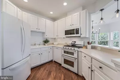 2931 Deer Hollow Way #408, Fairfax, VA 22031 - Photo 9