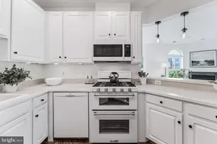 2931 Deer Hollow Way, Fairfax, VA 22031 - Photo 13