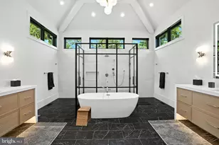 1200 Jossie Ln, McLean, VA 22102 - Photo 25