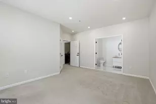 11506 Sperrin Cir, Fairfax, VA 22030 - Photo 11