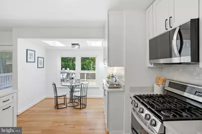 8410 Bound Brook Lane, Alexandria, VA 22309 - Photo 19