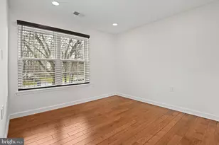 1413 Bayshire Ln, Herndon, VA 20170 - Photo 35