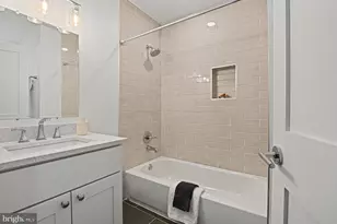 1413 Bayshire Ln, Herndon, VA 20170 - Photo 33