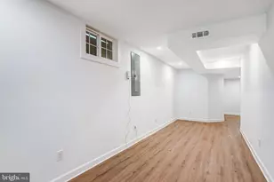 1413 Bayshire Ln, Herndon, VA 20170 - Photo 39