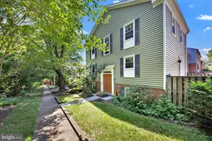 2465 Windbreak Dr, Alexandria, VA 22306 - Photo 1