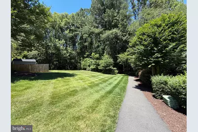 9509 Mandolin Court, Vienna, VA 22182 - Photo 11