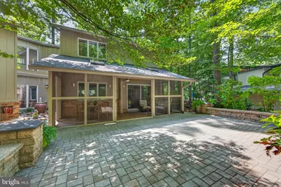 11424 Purple Beech Drive, Reston, VA 20191 - Photo 9