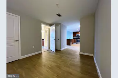 2451 Midtown Avenue #917, Alexandria, VA 22303 - Photo 11