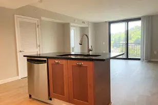 2451 Midtown Ave, Alexandria, VA 22303 - Photo 3