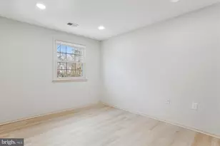 4904 Chanticleer Ave, Annandale, VA 22003 - Photo 21