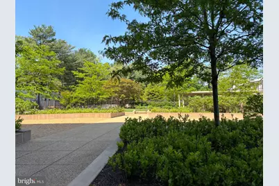 1800 Old Meadow Road #101, McLean, VA 22102 - Photo 17