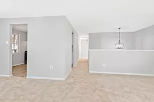 12712 Longleaf Ln, Herndon, VA 20170 - Photo 5