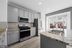 2598 Logan Wood Dr, Herndon, VA 20171 - Photo 15
