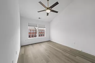 2598 Logan Wood Dr, Herndon, VA 20171 - Photo 19