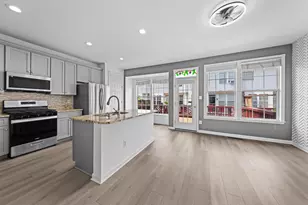 2598 Logan Wood Dr, Herndon, VA 20171 - Photo 11