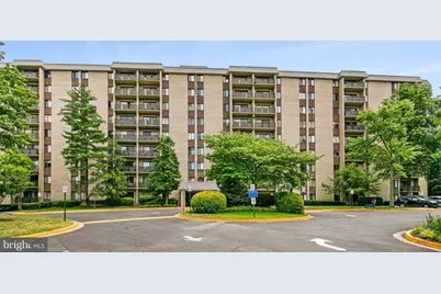3101 S Manchester Street #510, Falls Church, VA 22044 - Photo 1