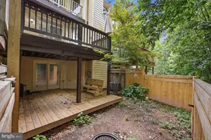 12606 Victoria Station Ct, Fairfax, VA 22033 - Photo 37