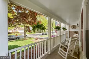 9021 Parliament Dr, Burke, VA 22015 - Photo 7