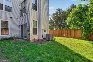 13642 Flying Squirrel Dr, Herndon, VA 20171 - Photo 25