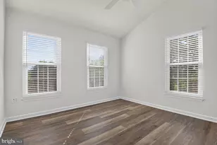 13642 Flying Squirrel Dr, Herndon, VA 20171 - Photo 17