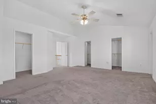 13642 Flying Squirrel Dr, Herndon, VA 20171 - Photo 13