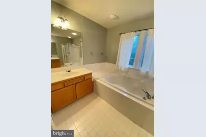 9656 Potters Hill Circle, Lorton, VA 22079 - Photo 13