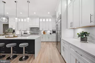 449 Lawyers Rd NW, Vienna, VA 22180 - Photo 15
