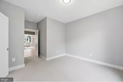 449 Lawyers Road NW, Vienna, VA 22180 - Photo 47