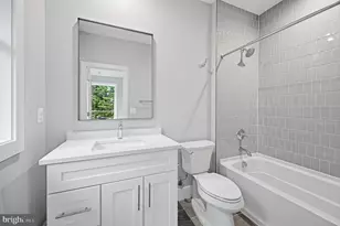 449 Lawyers Rd NW, Vienna, VA 22180 - Photo 53