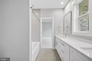 449 Lawyers Rd NW, Vienna, VA 22180 - Photo 45