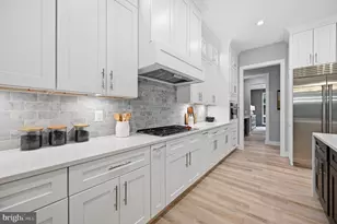 449 Lawyers Rd NW, Vienna, VA 22180 - Photo 11