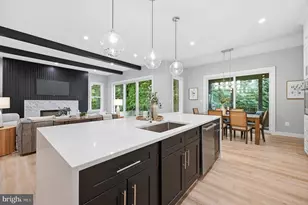 449 Lawyers Rd NW, Vienna, VA 22180 - Photo 13