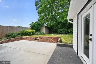 7304 Dickenson St, Springfield, VA 22150 - Photo 9