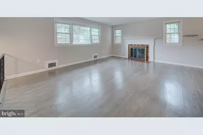 4837 Randolph Drive, Annandale, VA 22003 - Photo 9