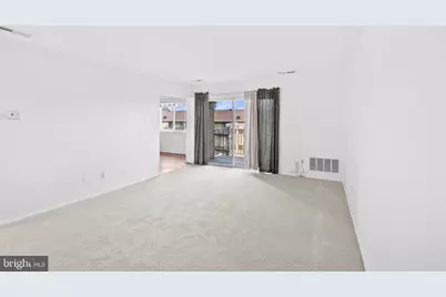 6284 Rose Hill Drive #E, Alexandria, VA 22310 - Photo 3