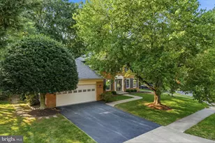 9904 Marquand Dr, Burke, VA 22015 - Photo 3