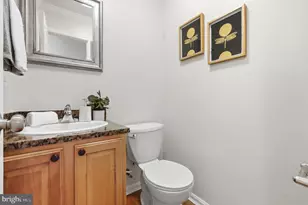 9904 Marquand Dr, Burke, VA 22015 - Photo 33