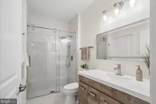 12000 Market St, Reston, VA 20190 - Photo 17